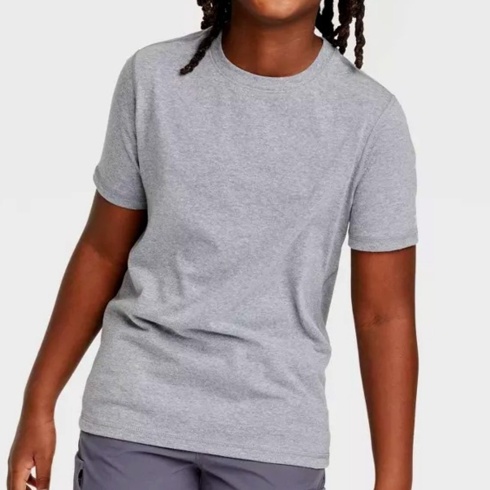 All In Motion Boys Short Sleeve Core T Shirt Heathered Black Size M (8/10) NWT